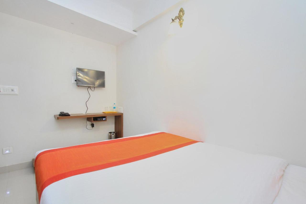 Le Citi Inn, マイソール エクステリア 写真